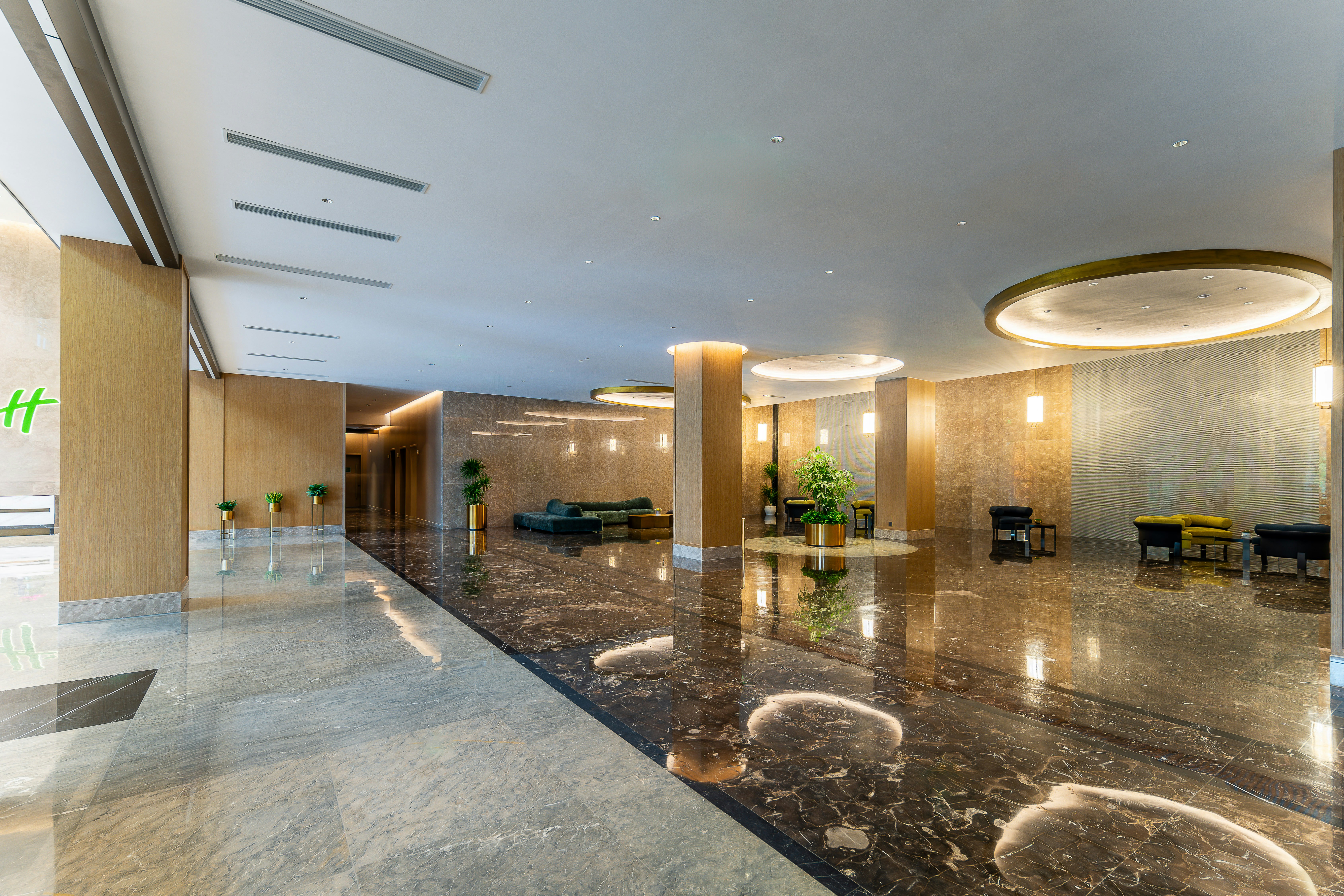 Holiday Inn Jiuhua Mountain Hot Spring Hotel 43/50