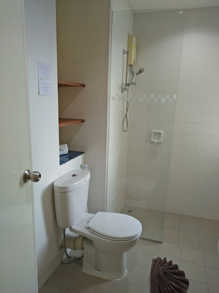 Jl Bangkok 48/49