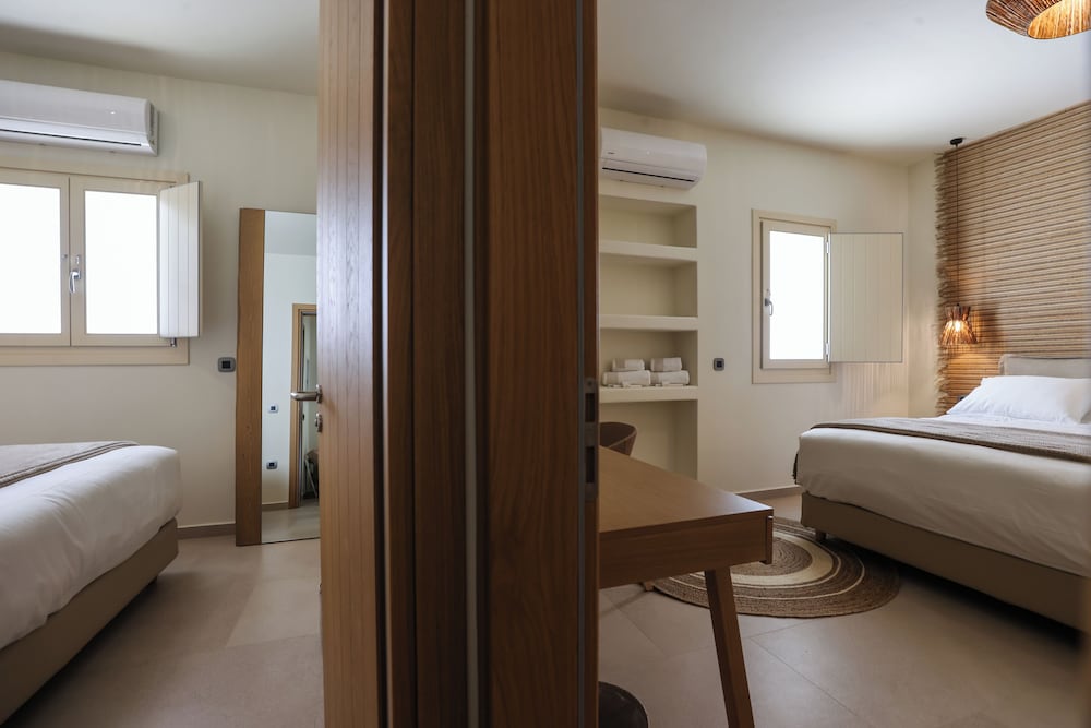 Life Suites 12/41