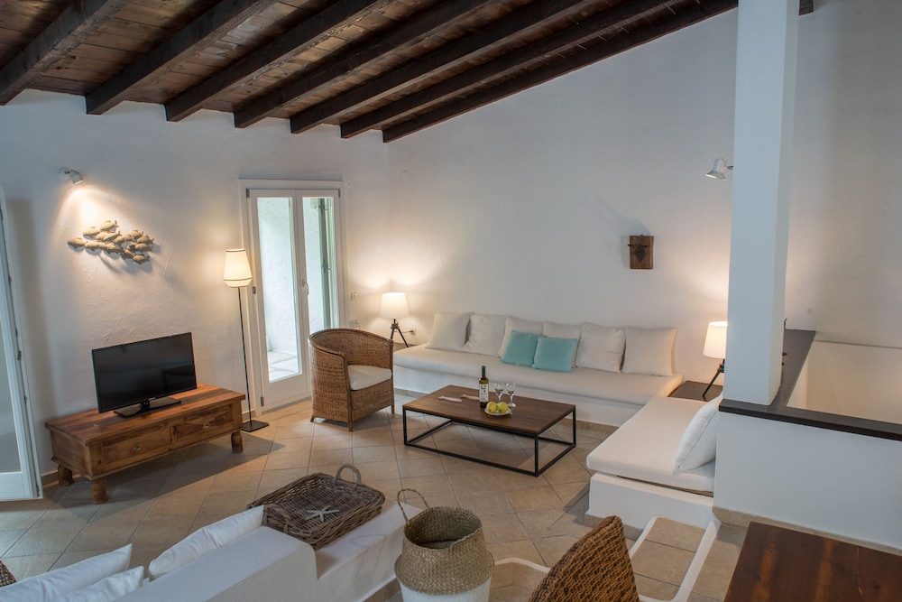 Skiathos Holidays Hotel 23/63
