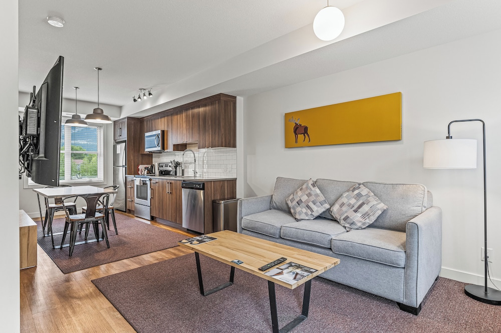Basecamp Resorts Canmore 29/50