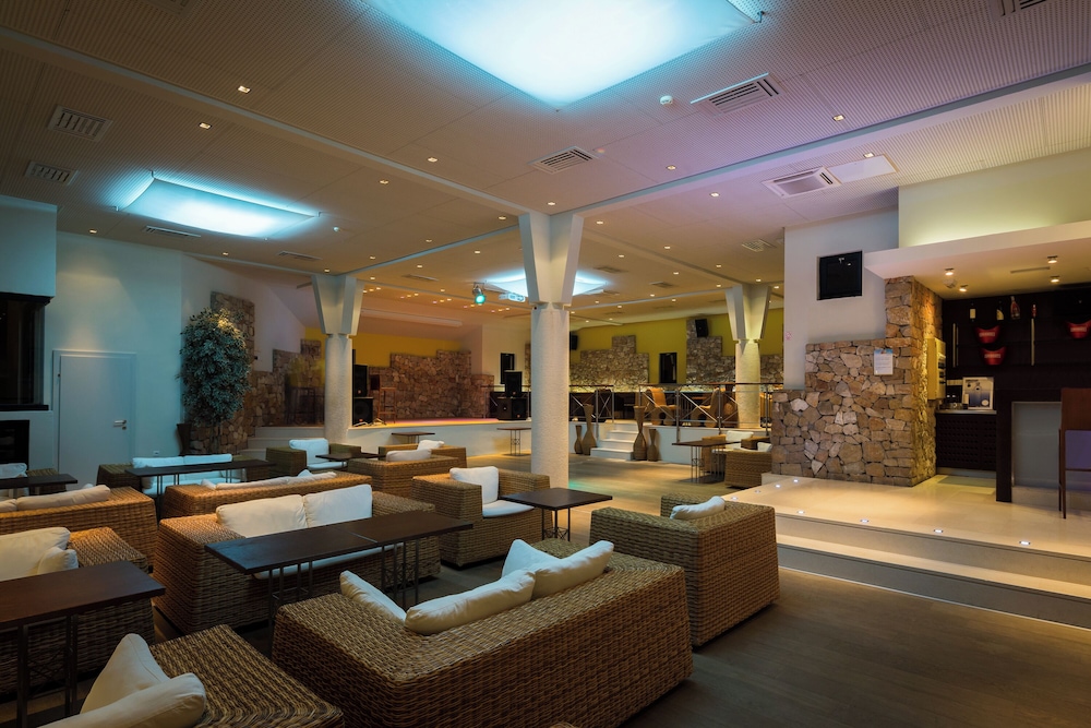 Bretanide Sport Wellness Resort 27/50