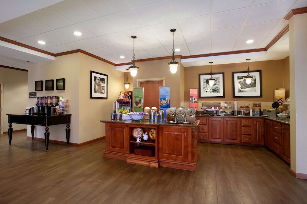 Hampton Inn Canon City 17/32