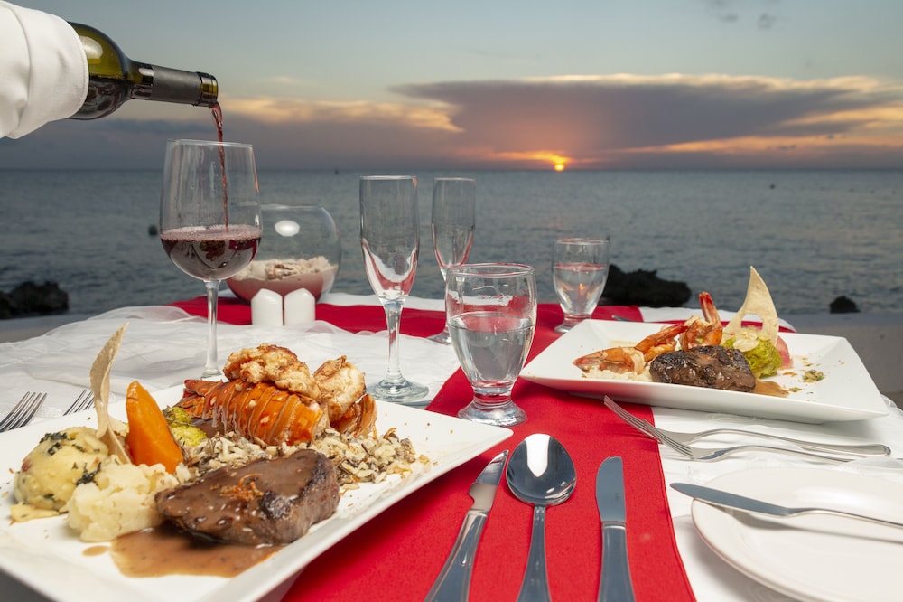 Cozumel Hotel & Resort 47/50