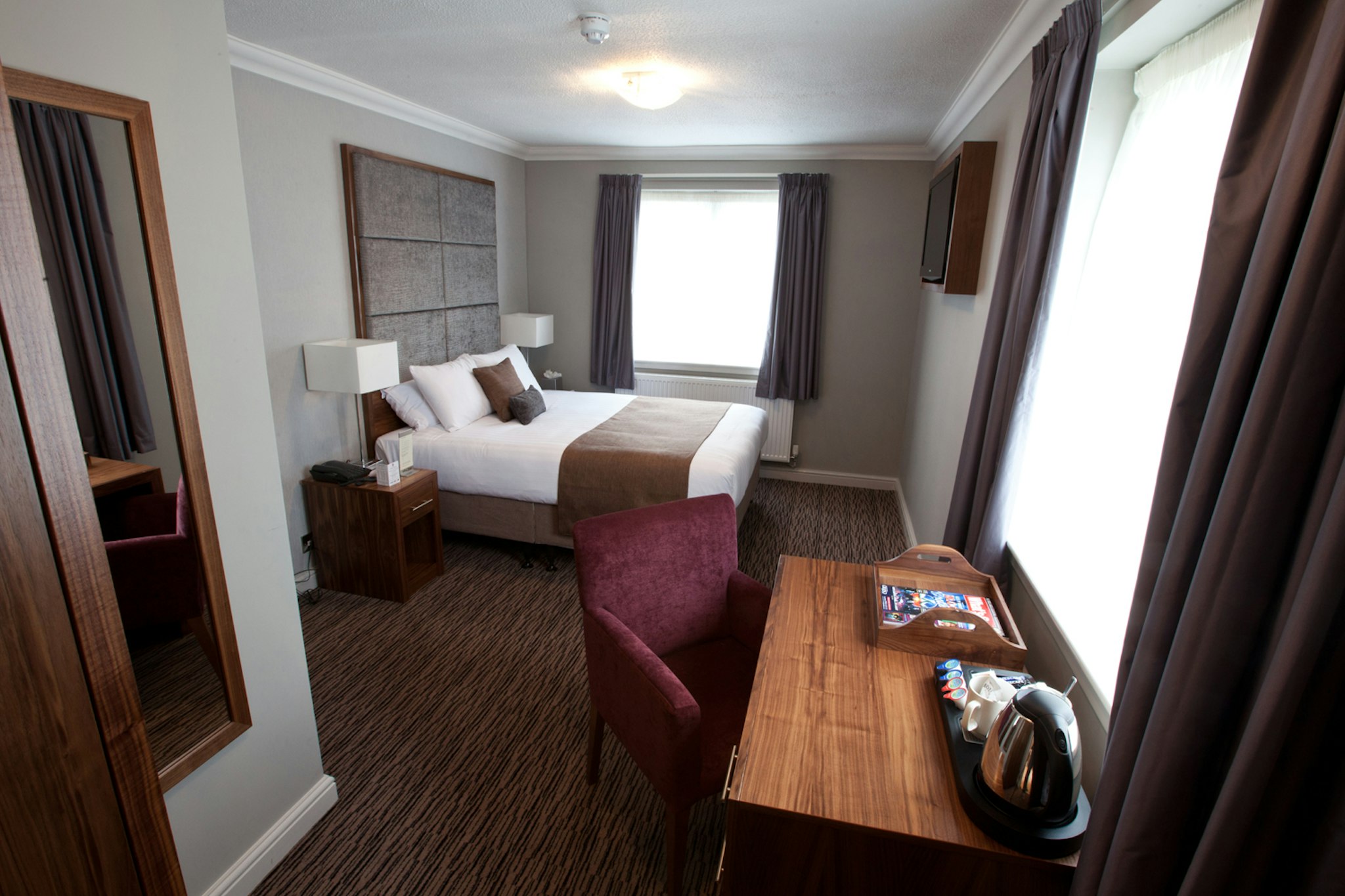 The Mount Hotel 45/80