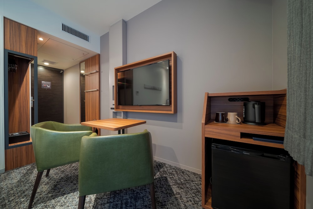 Via Inn Osaka Kyobashi (JR West Group) 44/50