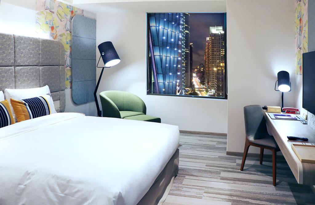 Deluxe, Double Bed