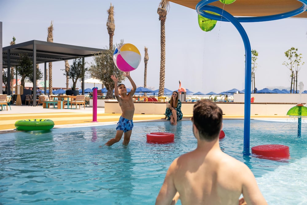 Rove Al Marjan Island 31/39