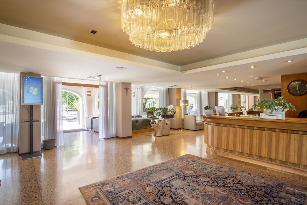 Hotel Fior 1/50