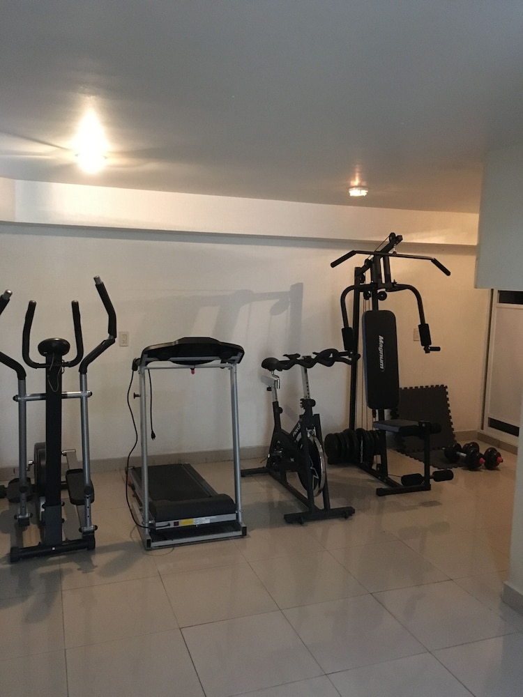 Grupo Kings Suites Chimborazo 567 9/23