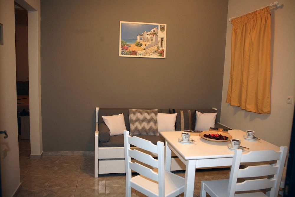 Villa Anemomilos 53/65