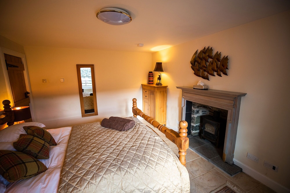 Errichel House and Cottages B&B 12/50