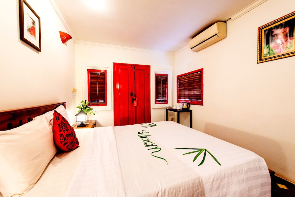 Villa Wat Damnak 13/50