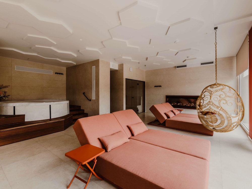 Mercure Annecy Sud 50/70