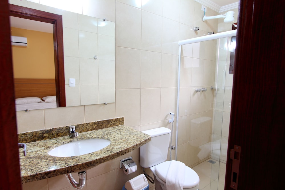 Vitoria Regia Hotel 48/50