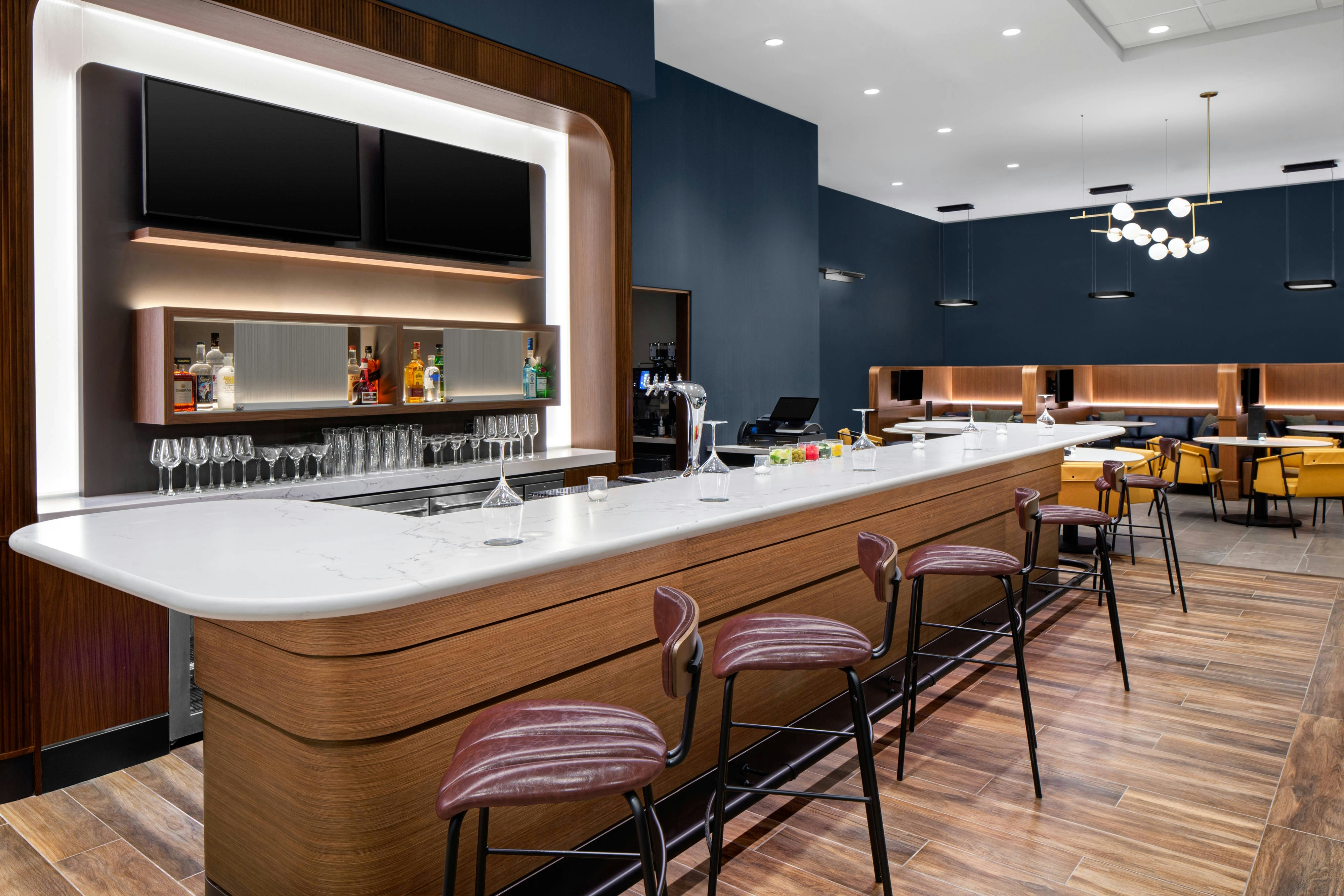 Courtyard by Marriott Lansing Downtown 11/20