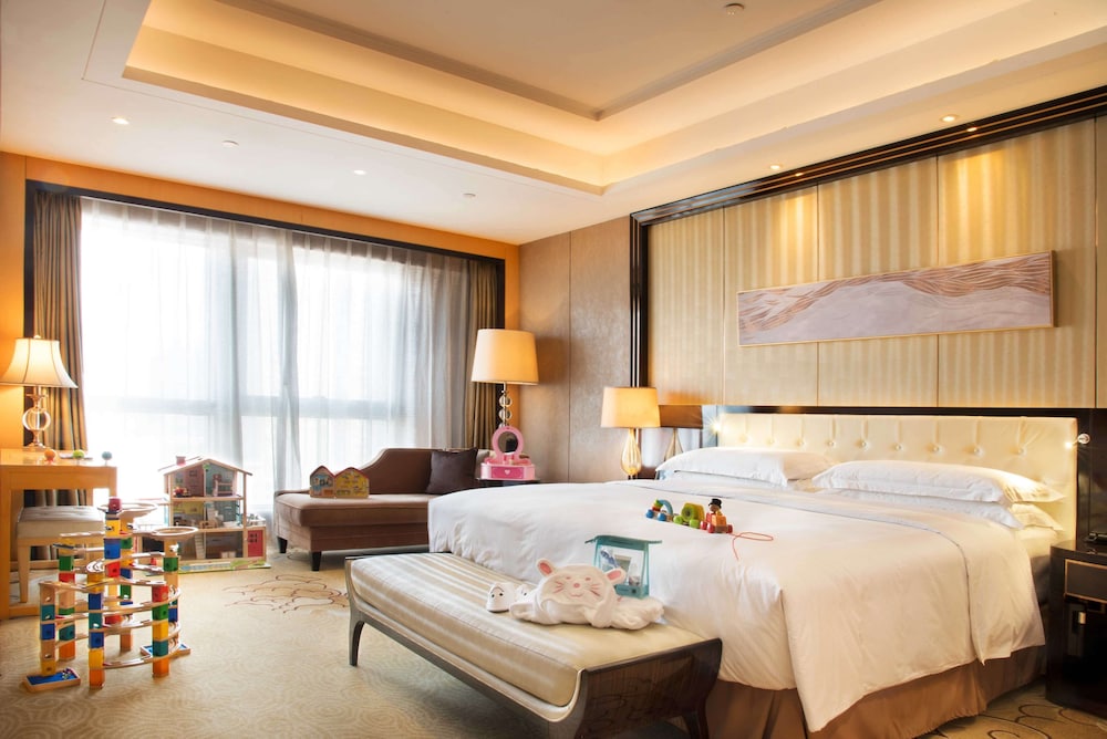 Hilton Zhengzhou 62/75