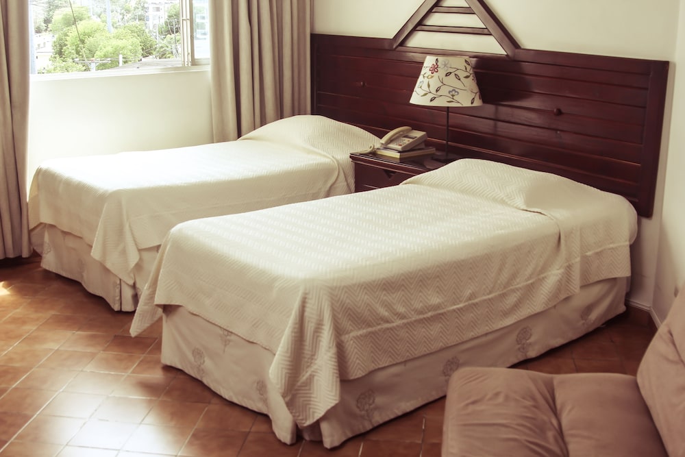 HOTEL PLAZA DEL SOL 11/60