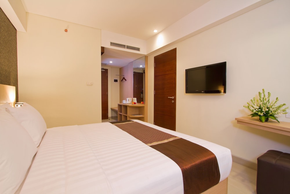 Sense Sunset Seminyak 23/57