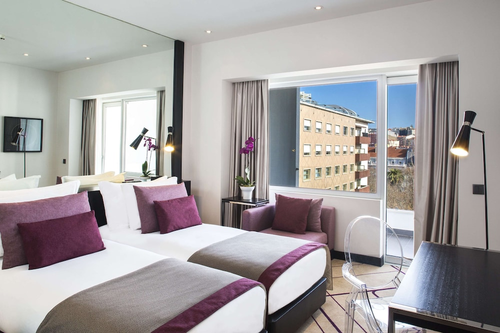 Avani, Premier, Twin Beds, Avani Avenida Liberdade Lisbon Ex Tivoli Jardim 3/10