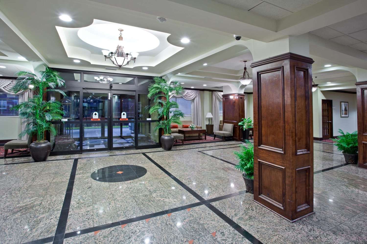 La Quinta Inn & Suites by Wyndham Downtown Conference Center 9/33