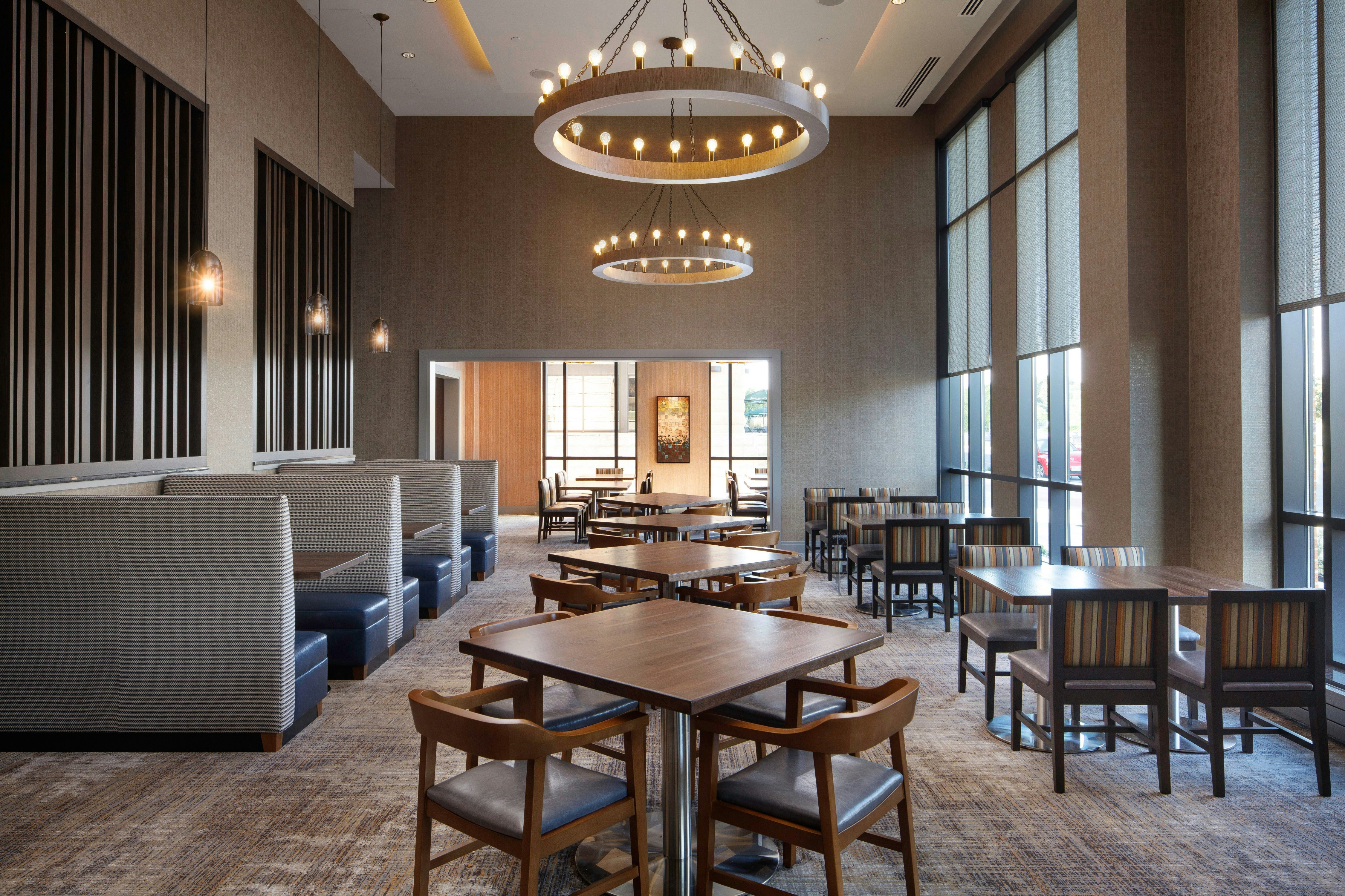 Embassy Suites by Hilton South Bend at Notre Dame 29/63