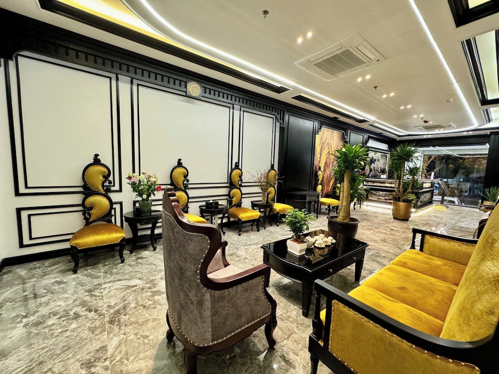 Royal Hanoi Hotel 33/50
