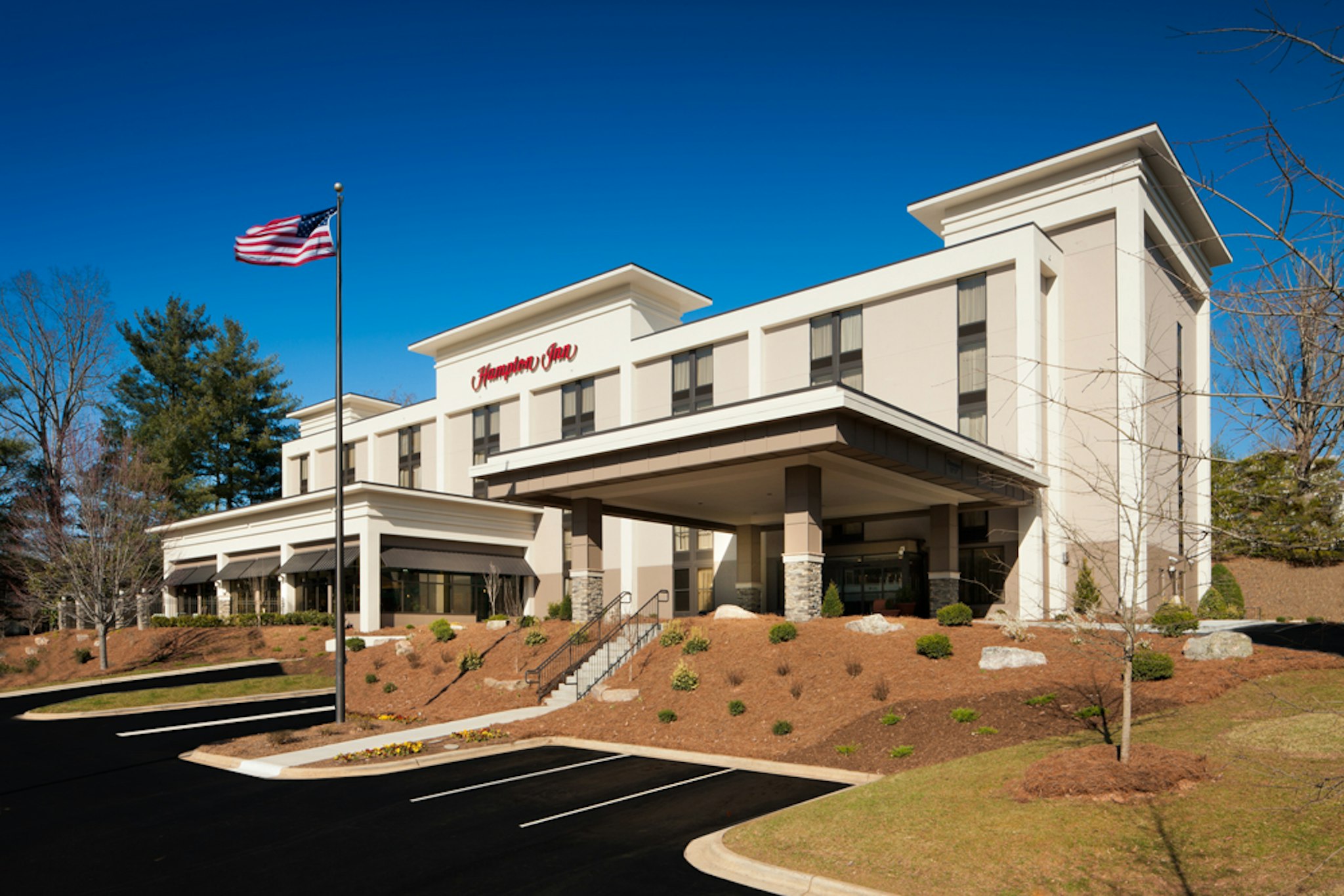 Hampton Inn Asheville Tunnel Road 6/63