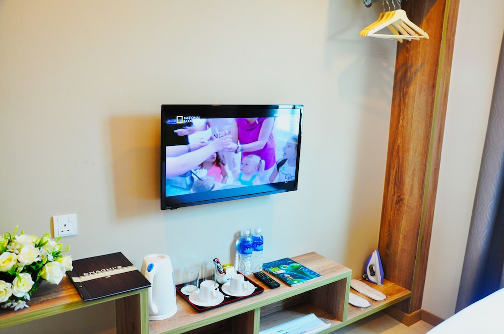 Valya Hotel 36/55