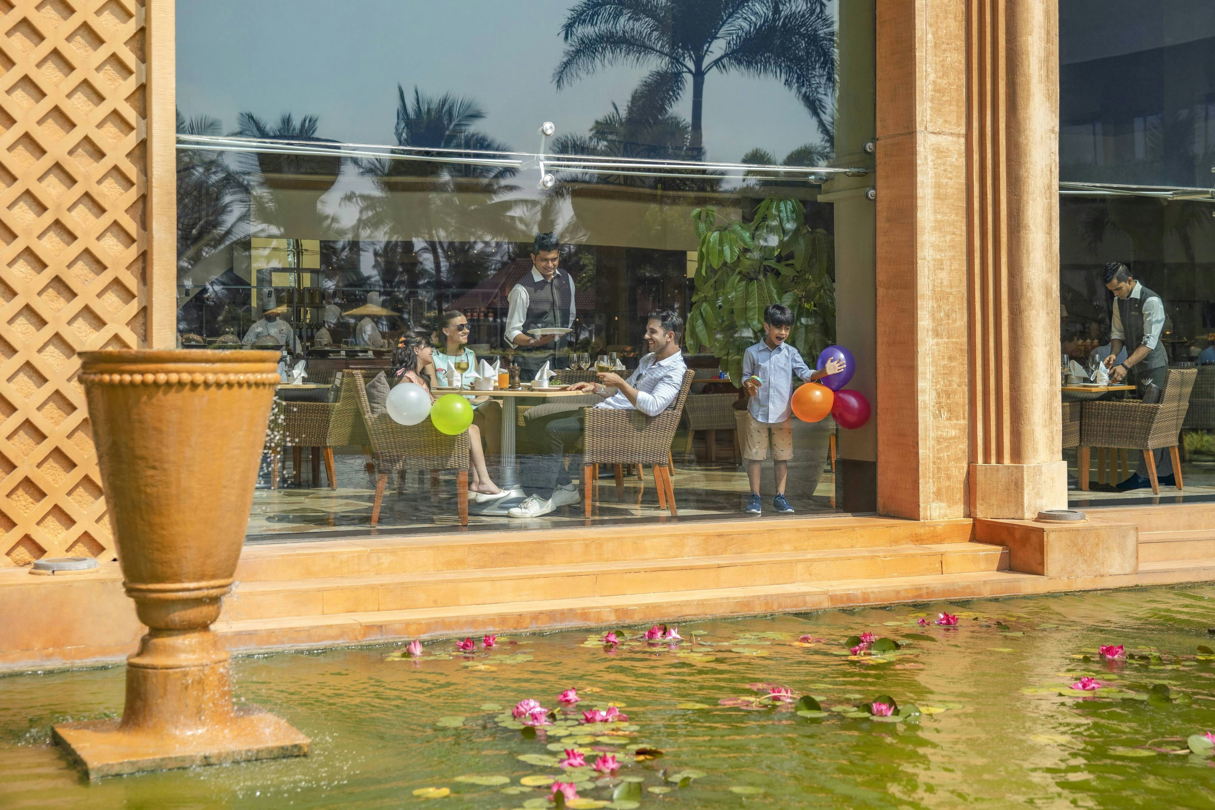 JW MARRIOTT MUMBAI JUHU 1/6