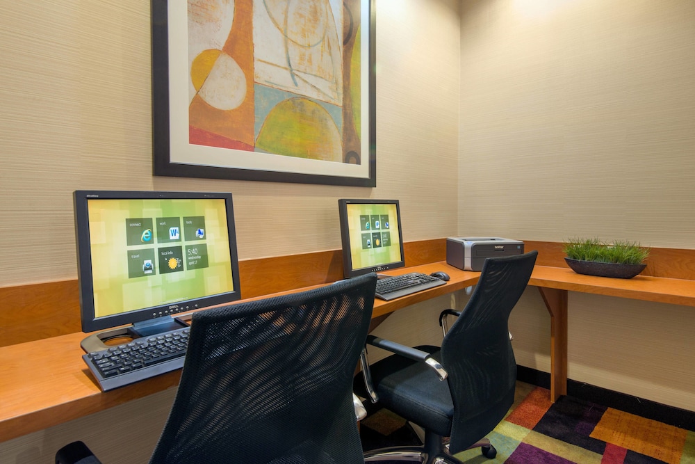 Fairfield Inn Sacramento Cal Expo 38/50