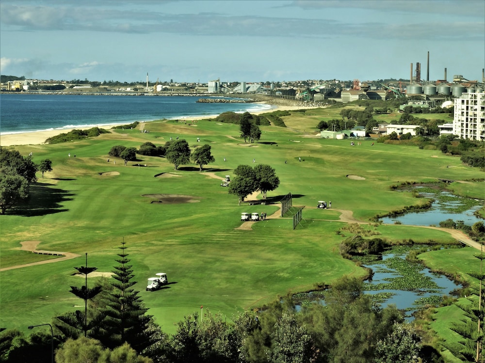 Sage Hotel Wollongong 42/75