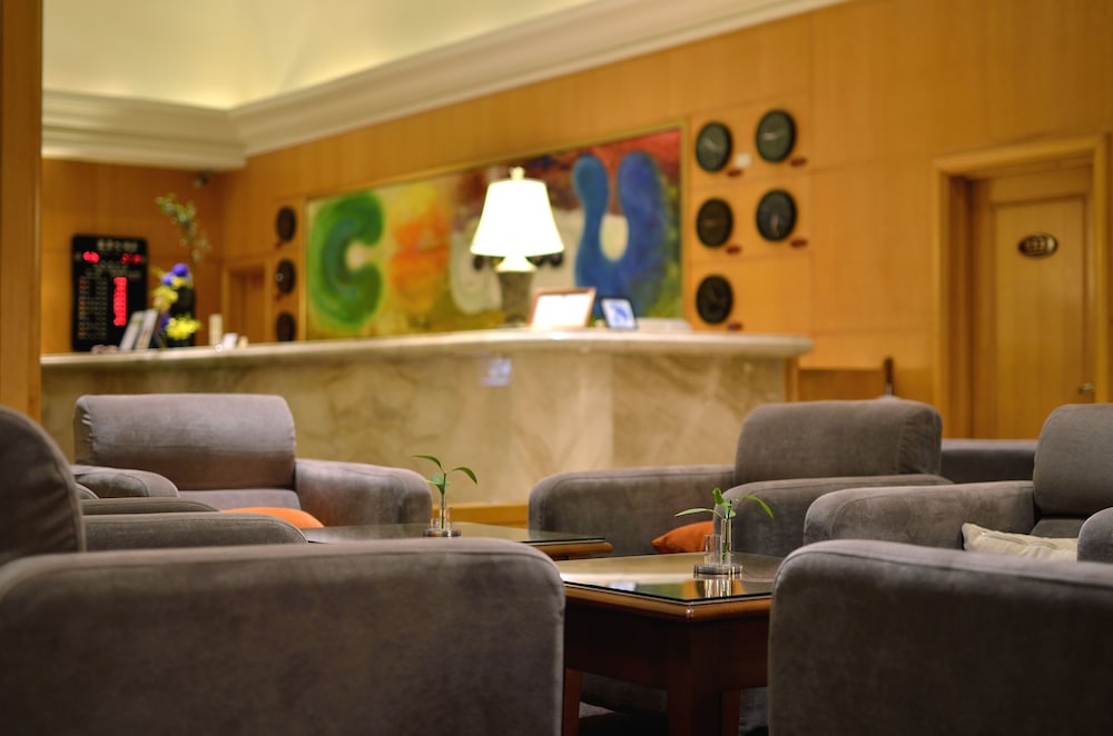 Lees Hotel 38/51