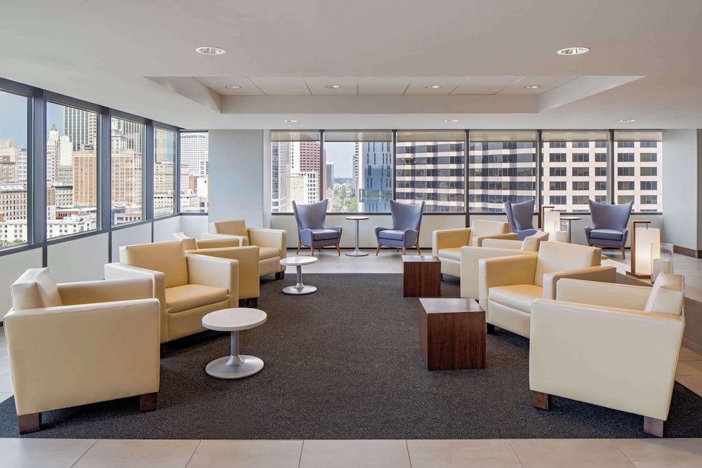 Hyatt House New Orleans/Downtown 38/74