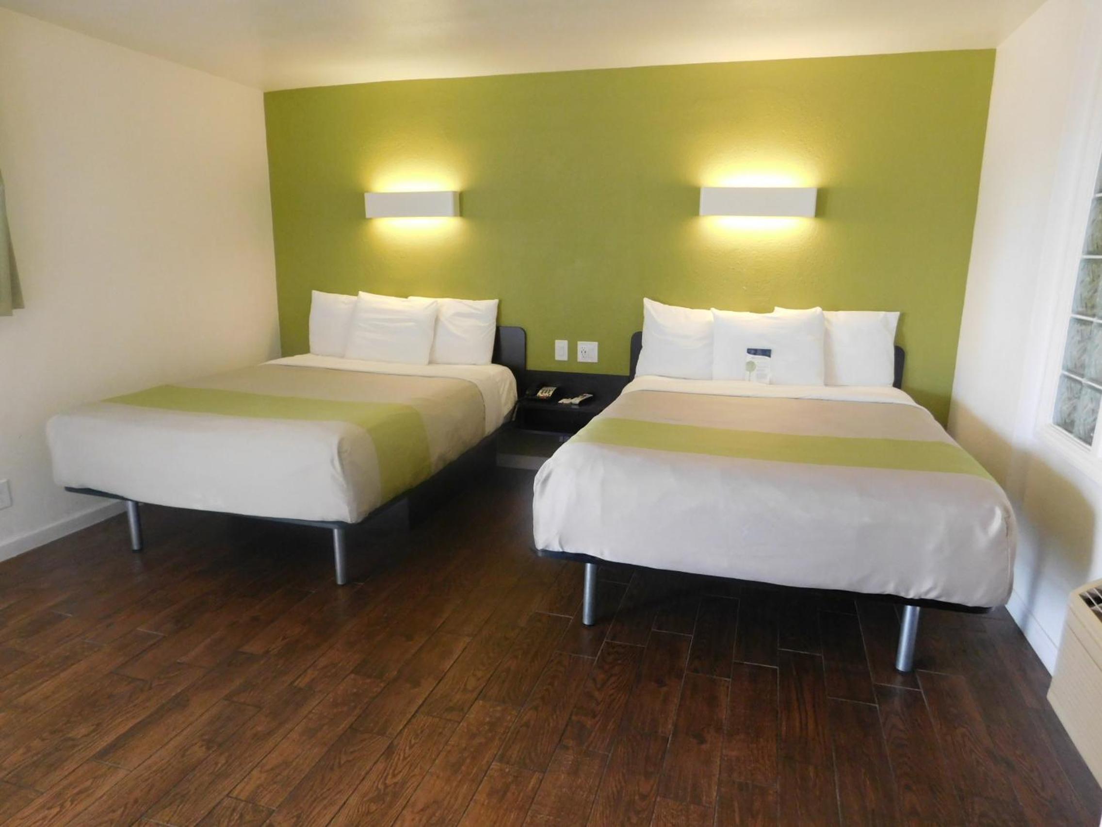 Room, 2 Queen Beds