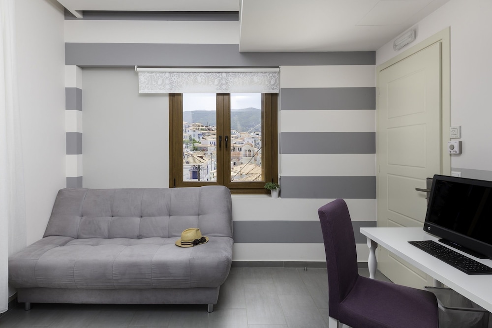 Dimitra Boutique Hotel 37/54