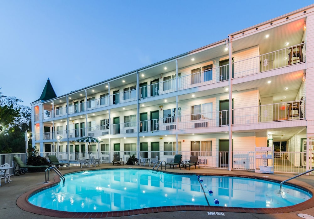 Quality Inn Eureka Springs South 1/67
