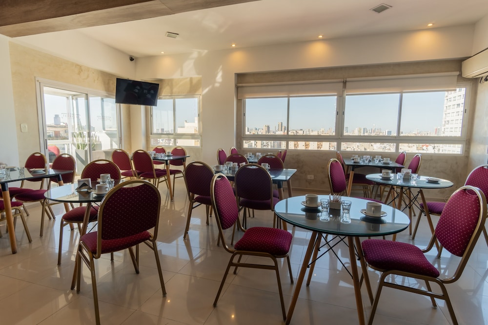 ISI BAIRES APART & SUITES 50/68