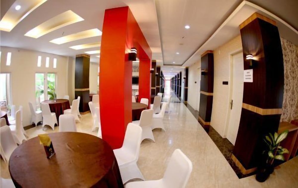 HOTEL GRAND PERMATA HATI 19/26
