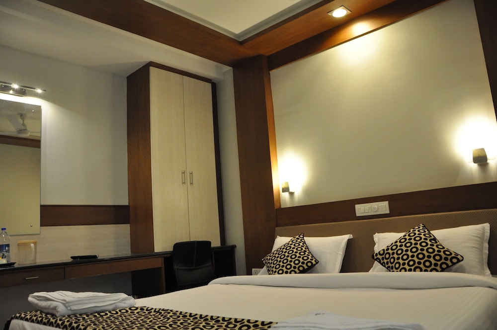 The Nook Hotel 42/68