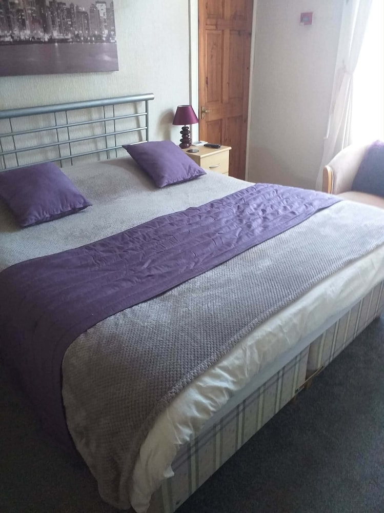 Bryn Coed Guest House 9/16