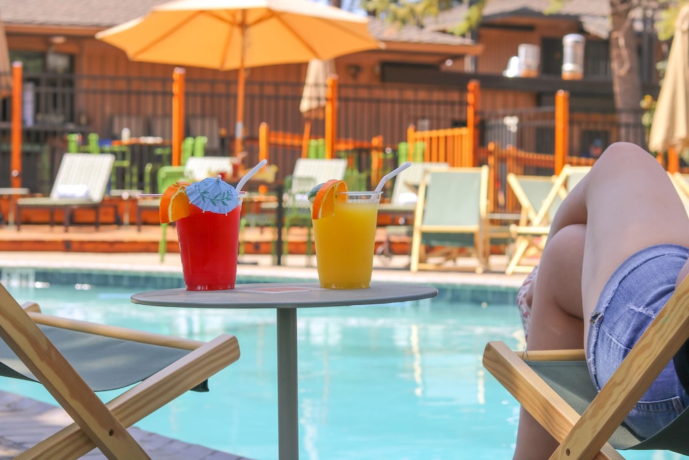 Station House Inn South Lake Tahoe 57/71
