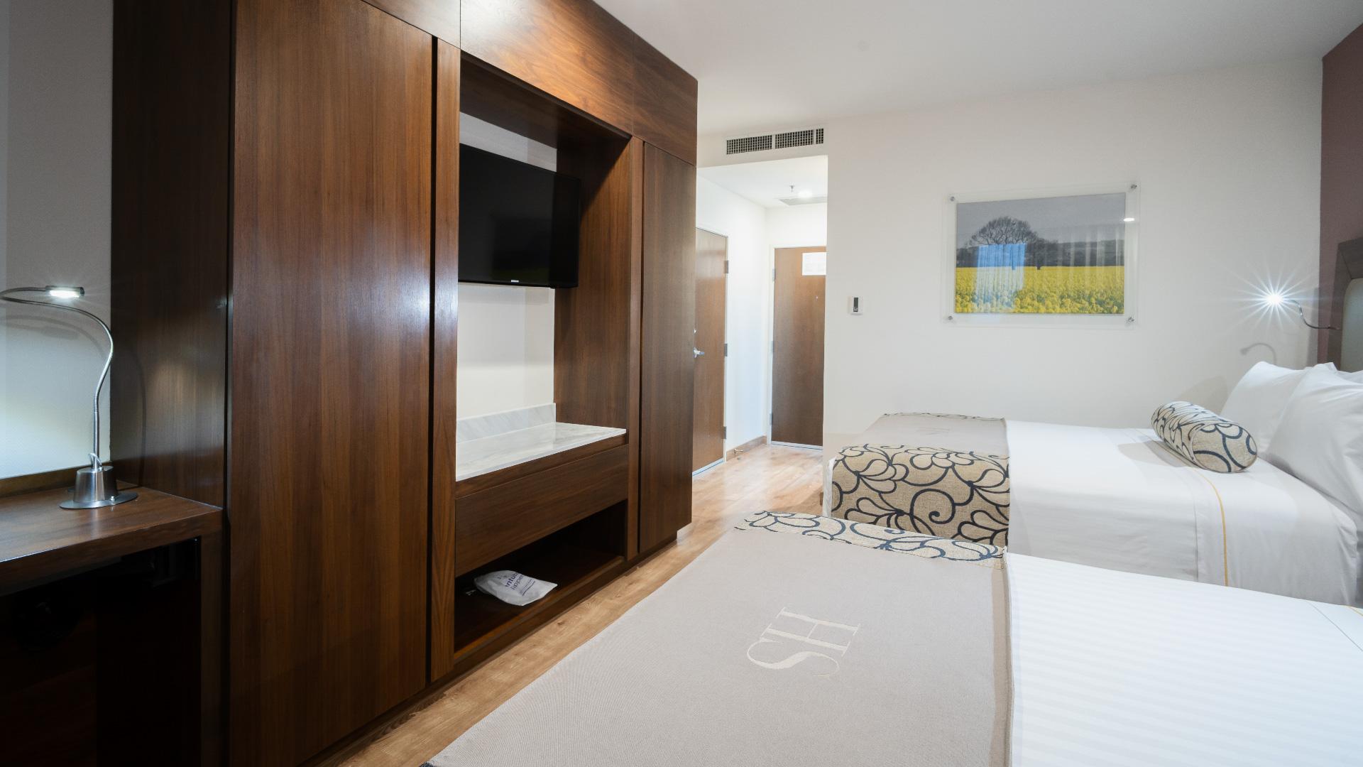 Standard, Double Bed, Panoramic View, Hs Hotsson Hotel Queretaro 2/4