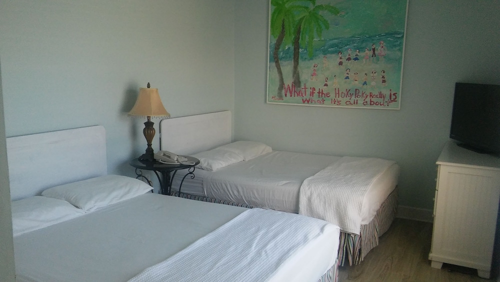 Pineapple Villas On Laguna Beach 13/70