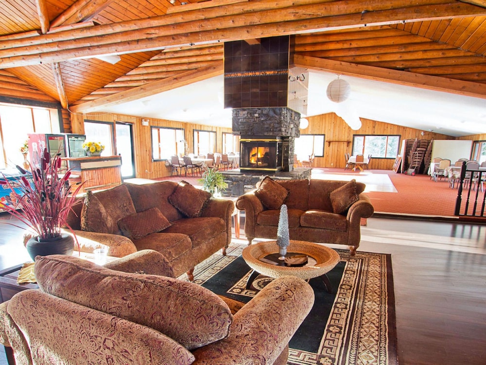 Banff Gate Mountain Resort 36/58