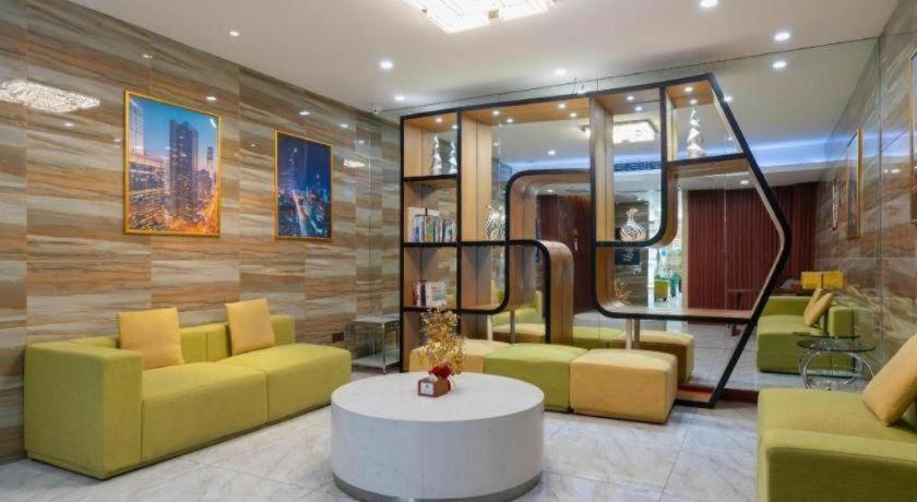 Chonpines Hotel (Beijing Caoqiao Metro Station) 36/51