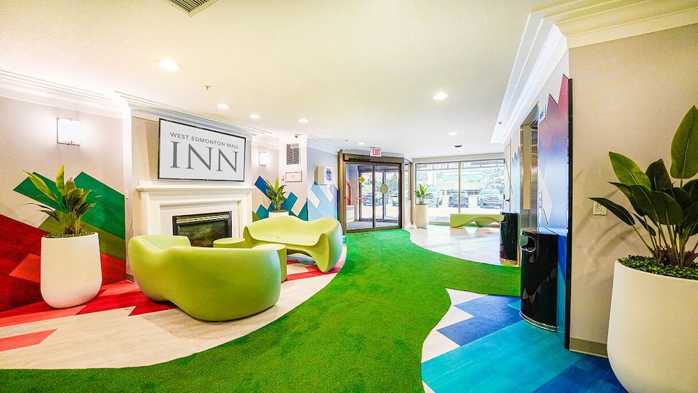 West Edmonton Mall Inn 49/55