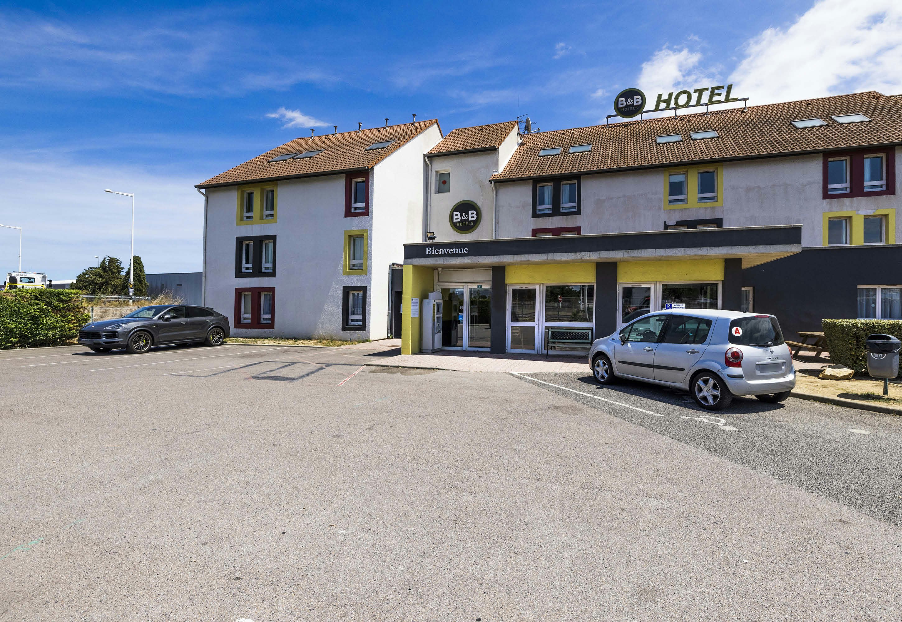 B&B HOTEL Perpignan Nord Aeroport 8/12