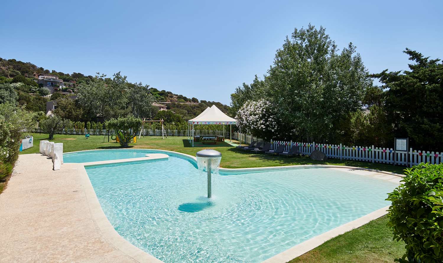 Conrad Chia Laguna Sardinia 5/44