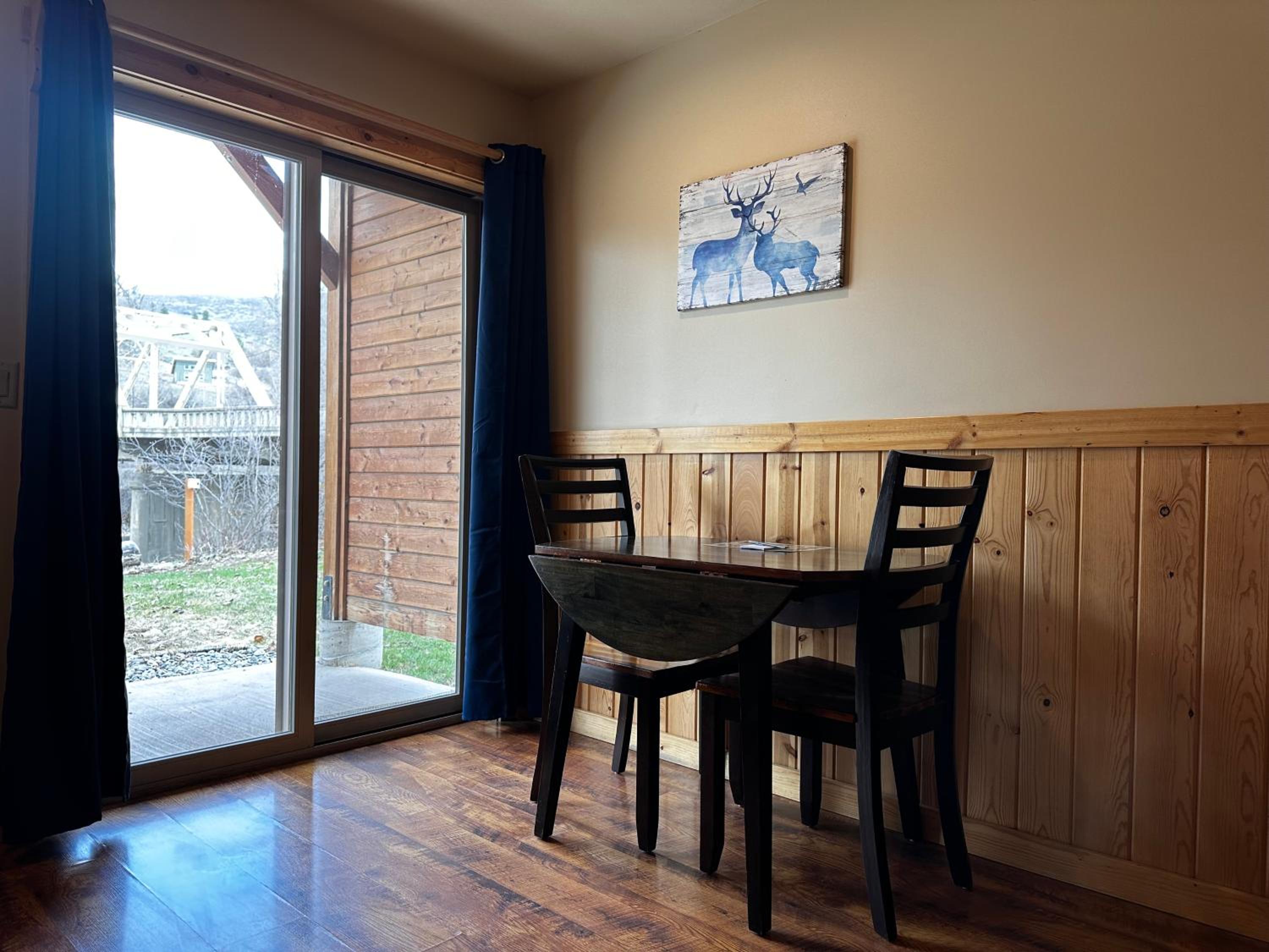 Methow River Lodge & Cabins 4/11